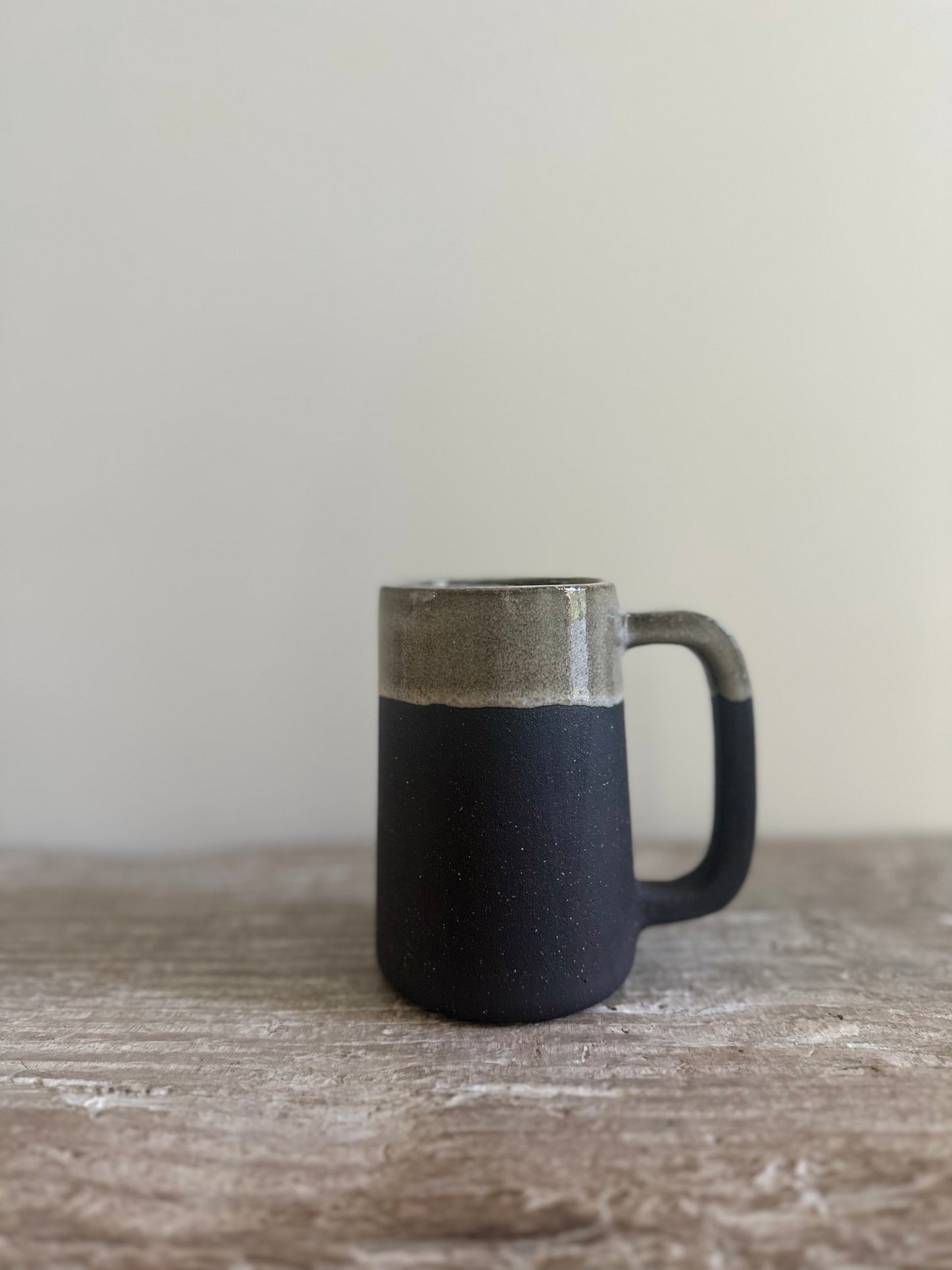 The Tideline Mug - Black with Fleck