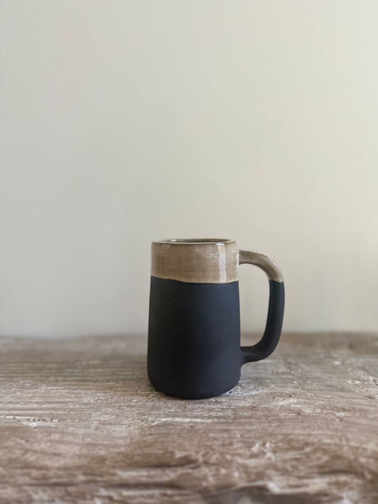 The Tideline Mug - Smooth Black